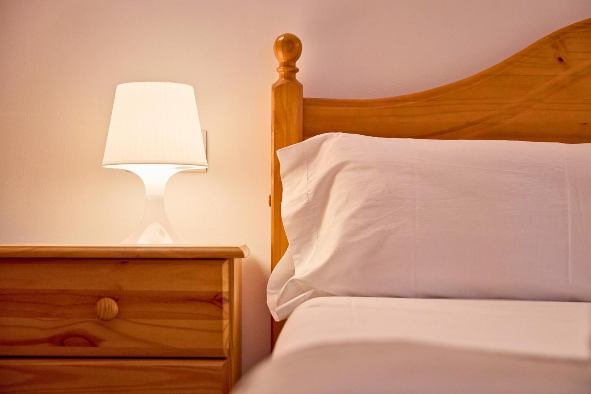Apartment Con Parking Y Escritorio I En Incles I Andbnb Canillo