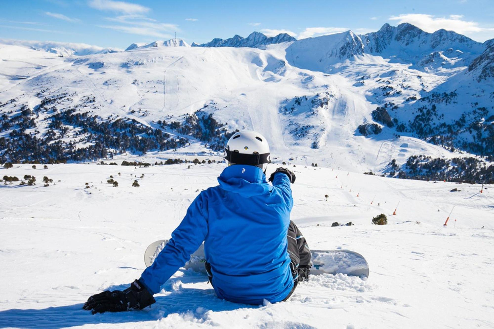 Con Parking Y Escritorio I En Incles I Andbnb Canillo